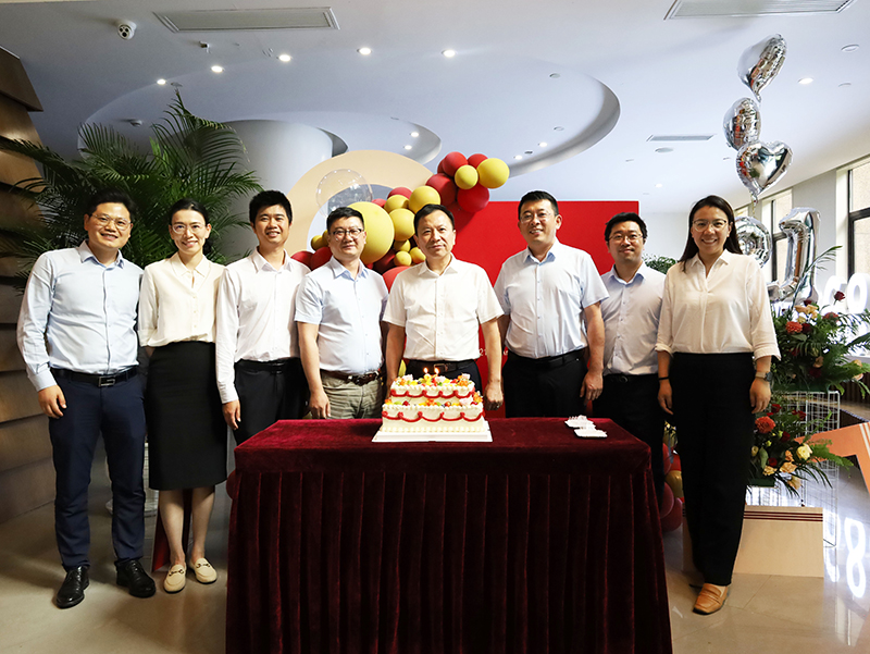 二十一载 智造未来丨贺尊龙时凯股份廿一诞辰，再启新篇
